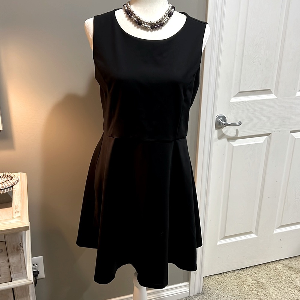 Ladies CYNTHIA ROWLEY Sleeveless Open Back Mini Dress L